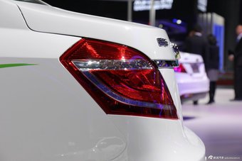 2015上海车展：吉利新帝豪电动车