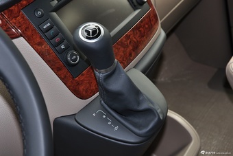 2014款唯雅诺3.5L卓越版