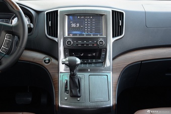 2016款CM7 2.0T自动尊享型