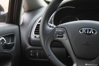 2015款起亚K3 1.6L自动DLX