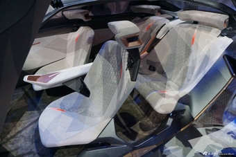 BMW VISION NEXT 100概念车