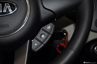 2013款佳乐2.0L自动标准版7座