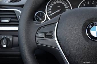 2016款宝马3系 1.6T自动316Li时尚型