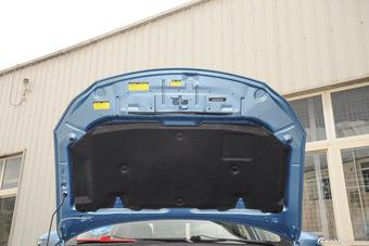 2015款比亚迪全新F3节能版1.5L手动尊贵型