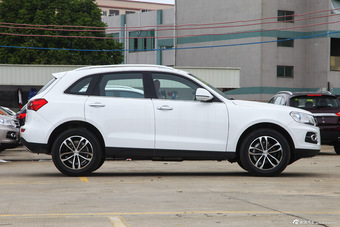 2015款众泰T600 2.0T自动豪华型