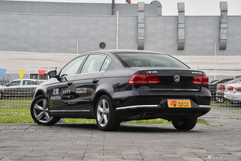 2015款迈腾2.0TSI尊贵型