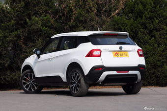 2015款中华V3 1.5L手动精英型