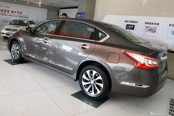 2014款天籁公爵2.5L XV-VIP尊领版实拍