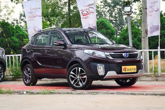 2016款昌河Q35 1.5L自动炫智版