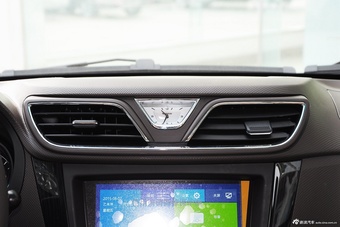 2015款五菱宏光S1 1.5L豪华型