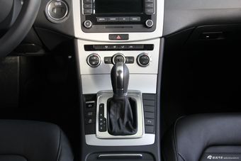 2012款迈腾1.4TSI豪华型