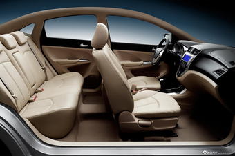 2013款海马M3官方图