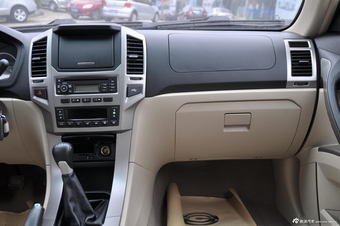 2012款奥轩G5 2.4L手动精英版两驱