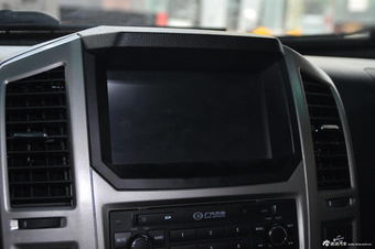2012款奥轩GX5 2.0L手动两驱天窗版
