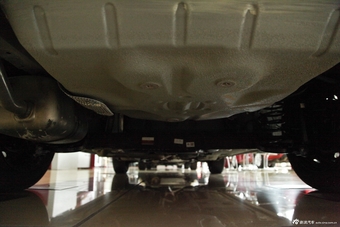 2012款中华H230 1.5L手动舒适型