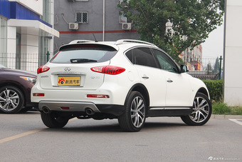 2015款英菲尼迪QX50 2.5L自动豪华版
