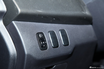 2013款翼神时尚版1.8LCVT舒适型