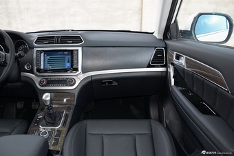 2016款哈弗H6 Coupe 1.5T手动两驱都市型