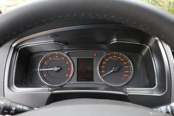 2016款吉利远景1.5L自动幸福版