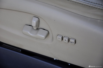 2011款斯巴鲁驰鹏 3.6L 7座