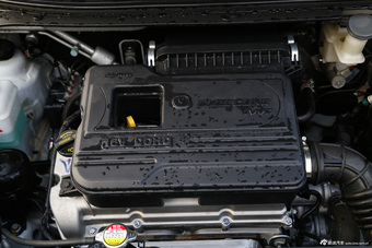 2015款奔奔1.4L手动尊贵型国5