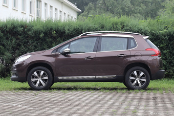 2016款标致2008 1.2THP自动领航版