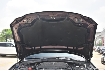 2015款捷豹XF 3.0自动SC R-Sport 风华版