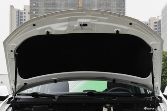 2016款瑞虎5 2.0L自动卓越版