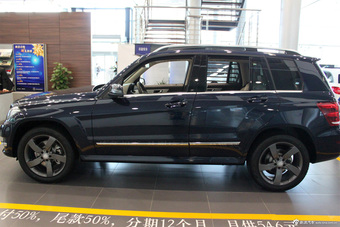 2013款奔驰GLK300 4MATIC 动感型（天窗版）到店实拍