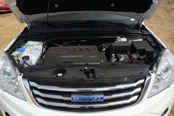 2016款哈弗H6升级版1.5T手动两驱都市型