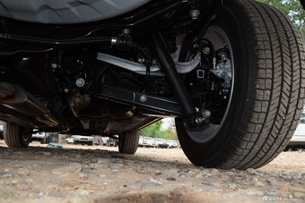 2016款风度MX6 2.0L自动两驱卓越版