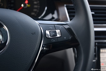 2016款宝来1.4T自动豪华型230TSI