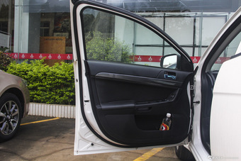 2014款翼神竞速版1.8L CVT舒适型