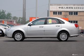 2015款凯越1.5L手动尊享版