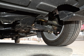 2016款CM7 2.0T自动尊享型