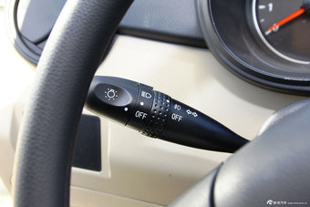 2014款佳宝V80 1.5L舒适型