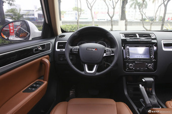 2015款改款野马T70 1.8TCVT优雅型