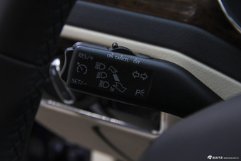 2013款斯柯达速派1.8T手自一体雅仕版