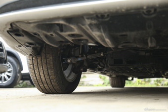 2015款雷克萨斯ES 2.0L自动200精英版