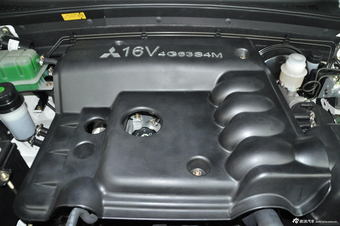 2012款奥轩G5 2.0L手动精英版两驱