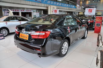 2013款凯美瑞2.5G舒适版