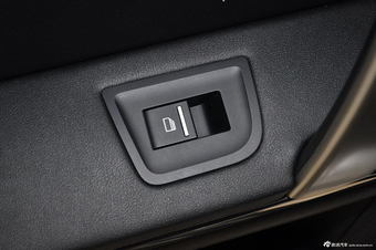 2014款MG6 1.8T掀背自动豪华版