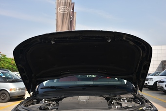 2015款揽胜运动版3.0 V6 SC HSE Dynamic