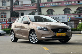 2016款沃尔沃V40 2.0T自动 T4 智雅版