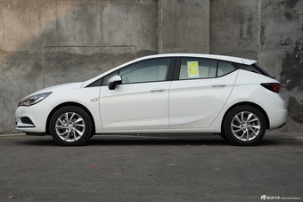 2016款威朗轿跑1.5L自动领先型15S