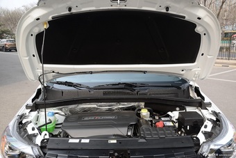 2016款传祺GS4 1.5T自动豪华版235T G-DCT图片