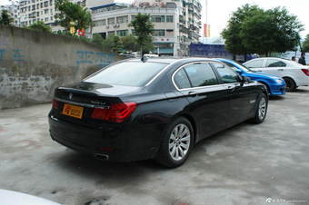 2009款宝马7系
