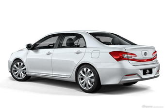 2014款比亚迪秦官方图