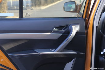 2012款奥轩GX5 2.4L手动四驱天窗版