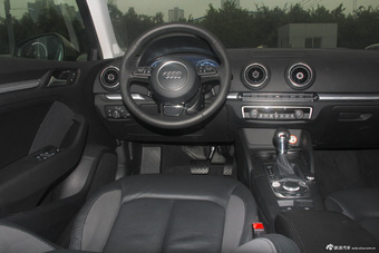 2014款奥迪A3 Sportback 35TFSI舒适型